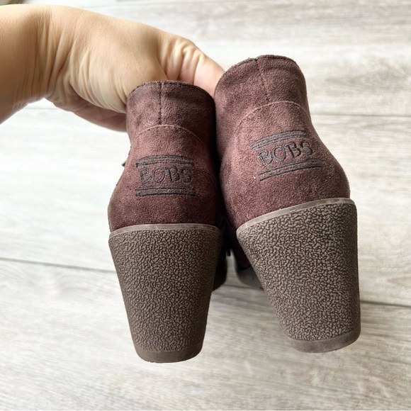 Skechers Women Bobs Tumble Weed Ghost Town Chukka Boots in Brown - Picture 6 of 13